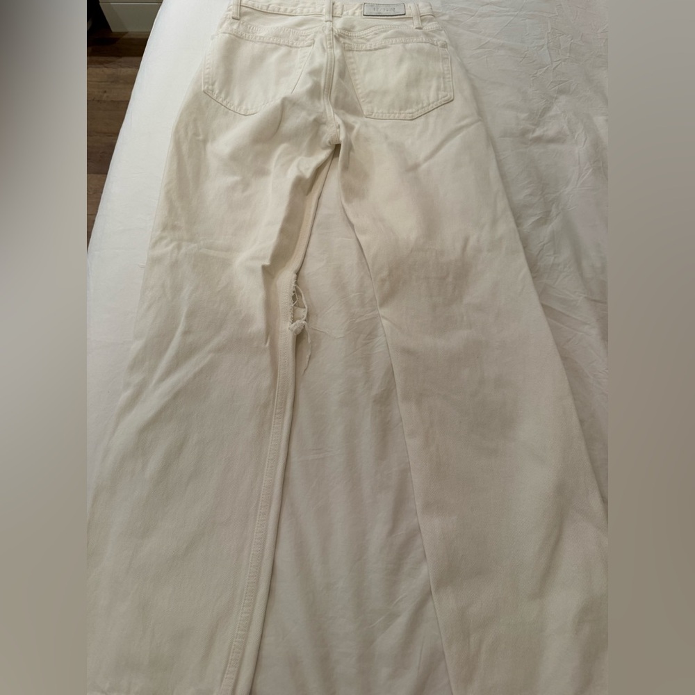 Re/Done High Rise Loose Ripped White Jeans - Picture 9 of 11